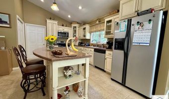 100 Flamingo Rd, Bassett, VA 24055