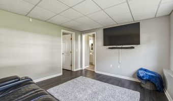 200 Sunnydale Ave, Bristol, CT 06010