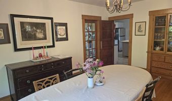 16 Vermont Ave, Brattleboro, VT 05301