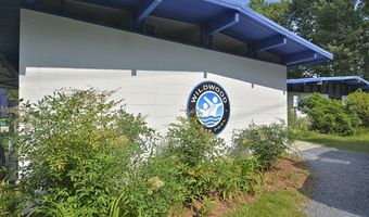 6049 AVON Dr, Bethesda, MD 20814