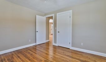 9 Sunset Ln, Bedford, NH 03110