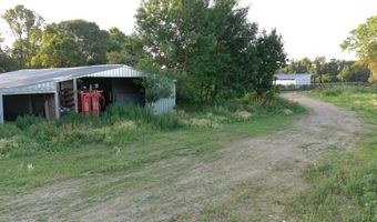 38452 129th St, Aberdeen, SD 57401