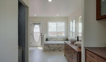 871 N, Berthoud, CO 80513