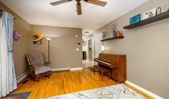 3665 Frederick Dr, Ann Arbor, MI 48105