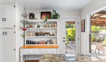 109 Steele Ln, Santa Rosa, CA 95401