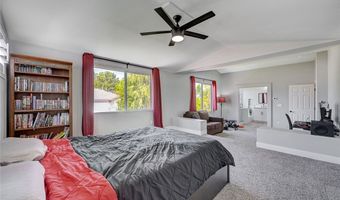 2558 Williamsburg St, Henderson, NV 89052