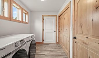 24 Bellflower, Blanchard, ID 83804