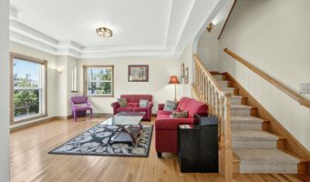 185 Almond St, Ashland, OR 97520