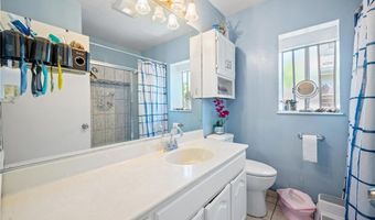9168 Vena Ave, Arleta, CA 91331