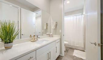 10313 Jade Point Dr, Las Vegas, NV 89135
