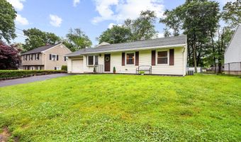 20 Hickory St, Danbury, CT 06810