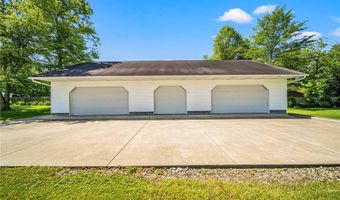 1543 Cherry Ln, Ashtabula, OH 44004