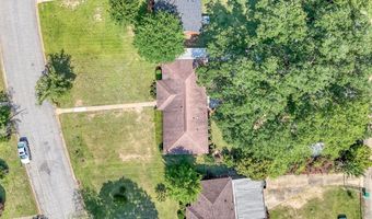 2016 Sharon Ave, Albany, GA 31721