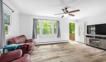 210 Keach Pond Dr, Glocester, RI 02814