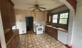 4230 Valleyview Blvd, Ashtabula, OH 44004