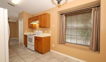 1052 ROYAL OAKS Dr, Apopka, FL 32703