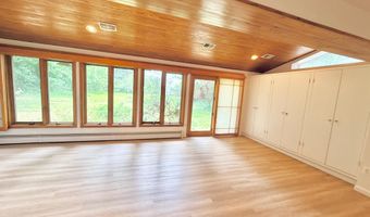 6819 SELKIRK, Bethesda, MD 20817