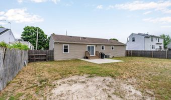 1516 Mizzen Ave, Beachwood, NJ 08722
