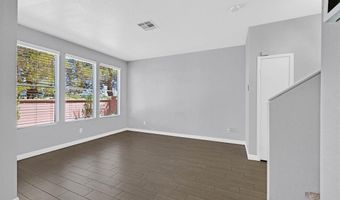 251 S Green Valley Pkwy 2012, Henderson, NV 89012
