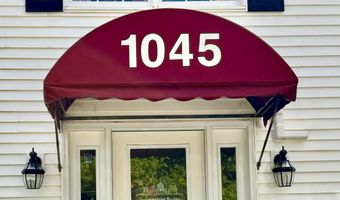 1045 Broadway, Bangor, ME 04401