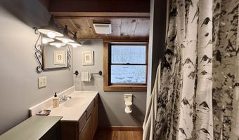 1207 Iron Gate Rd, Cambridge, VT 05444