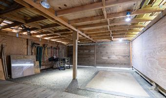 57 Darling Ln, Barnet, VT 05821