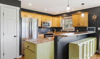 742 Old NC 20 Hwy, Alexander, NC 28701
