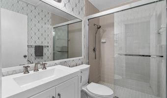 816 Sky Pine Way G, Greenacres, FL 33415