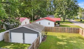 428 W Cross St, Austin, IN 47102