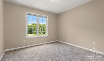 8150 Country Pine Dr SE, Alto, MI 49302