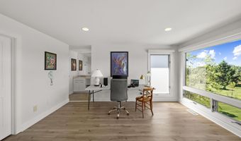5636 Meadow Ln, Ann Arbor, MI 48105