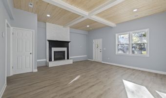 104 Sunline Pl, Spartanburg, SC 29307