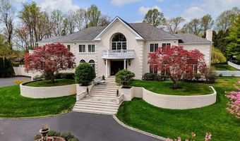 6 Hayes Ct, Atlantic Highlands, NJ 07716