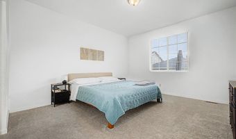 121 S Vandriver Way, Aurora, CO 80018