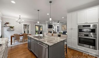 1501 Tippah Ave, Charlotte, NC 28205