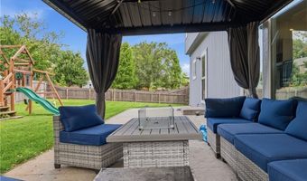 1820 N 160th St, Basehor, KS 66007