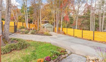 1 Parkway Loop Rd, Asheville, NC 28803