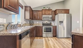 624 Botaka Loop, Benton City, WA 99320