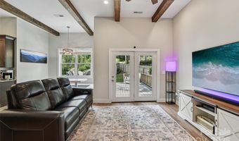 8 Apple Ln, Asheville, NC 28804