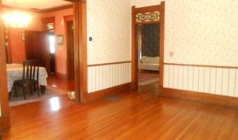 103 W Daniel St, Albany, MO 64402