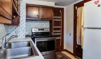 1802 Kropf Ave, Madison, WI 53704