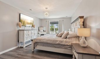 4 Bridle Path, Bayville, NJ 08721