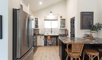 14833 Sunburst Dr, Bigfork, MT 59911