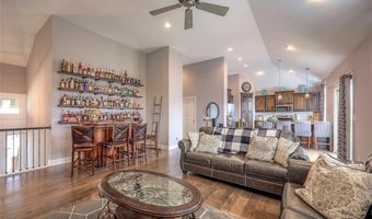 1318 N 160th Ter, Basehor, KS 66007