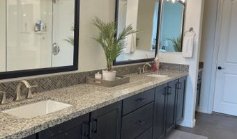 38500 N SCHOOL HOUSE Rd 50, Cave Creek, AZ 85331