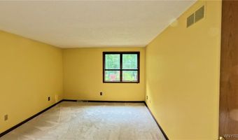 360 Muegel Rd, Amherst, NY 14051