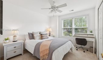 4 Lake Linden Pl, Bluffton, SC 29910