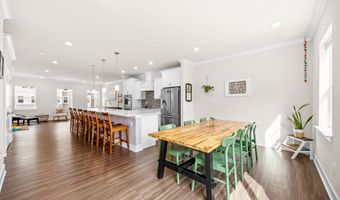 12452 SEA OAKS Ln 5, Berlin, MD 21811