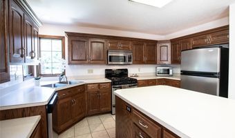 4336 Spruce Run, Akron, OH 44321