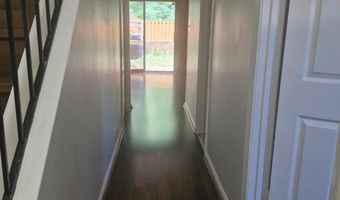 7437 JAYHAWK St, Annandale, VA 22003